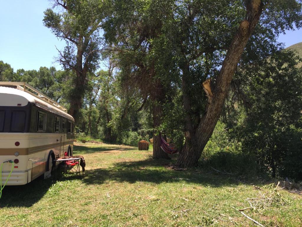 Aubin Sky Lodging At The Yl Ranch Savery Экстерьер фото